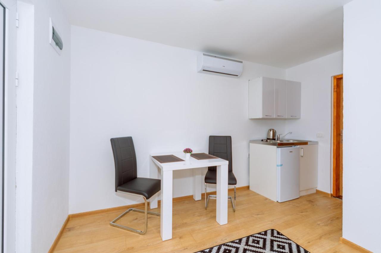 Apartments Econature 威尔帕扎 外观 照片